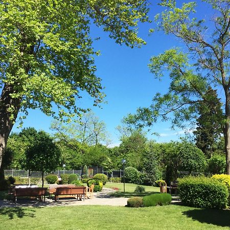 Varna Garden View Apartment Kültér fotó