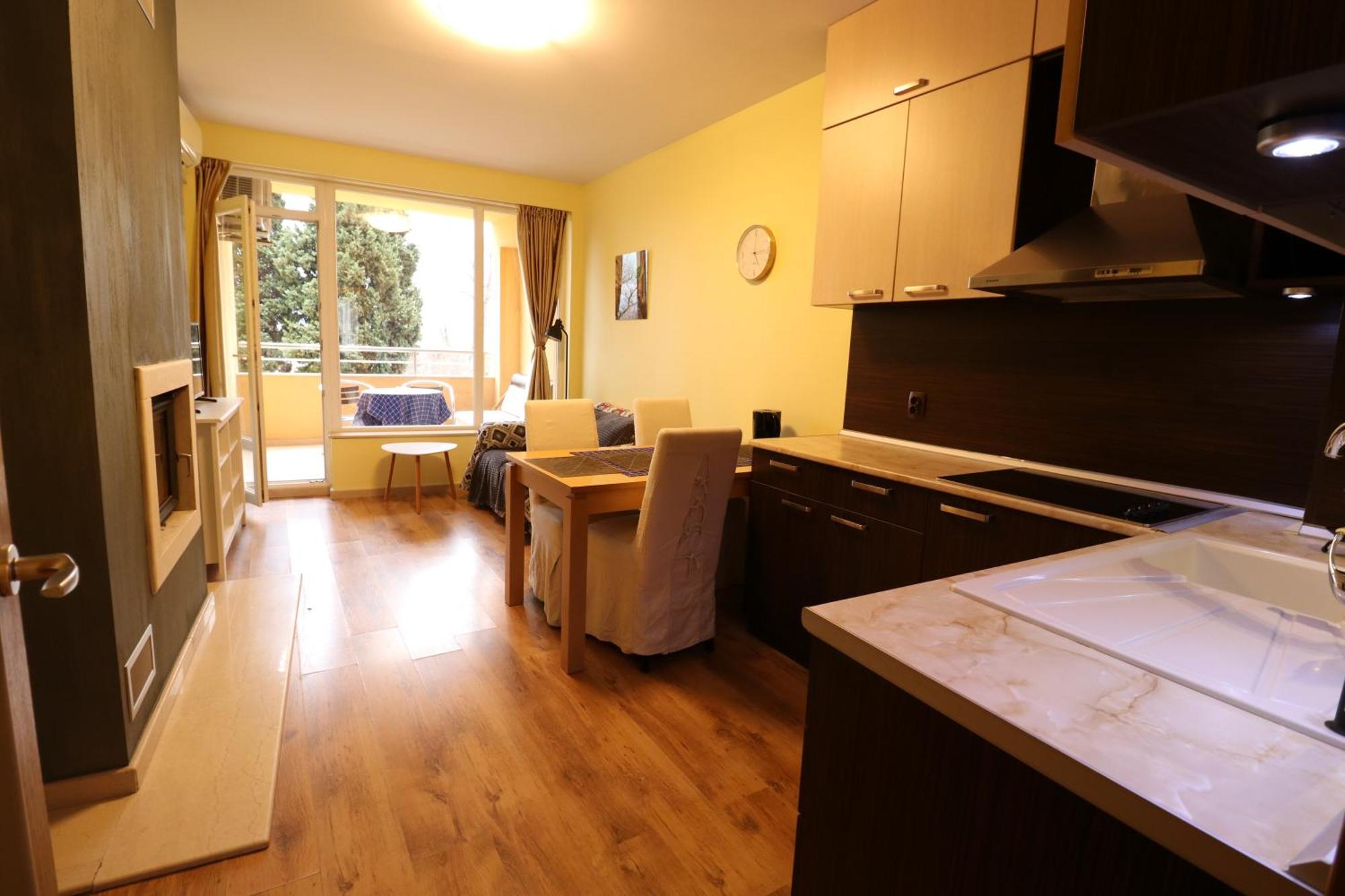Varna Garden View Apartment Kültér fotó