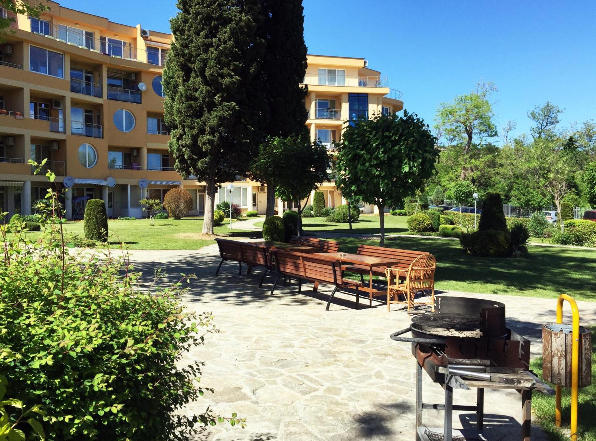 Varna Garden View Apartment Kültér fotó